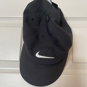 Nike Legacy91 Dry Fit black ball cap one size fits all